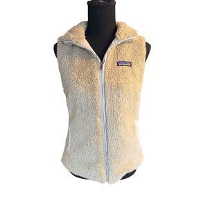 Patagonia Women's Los Gatos Faux Fleece Full Zip Vest Tan Sz Medium cozy warm